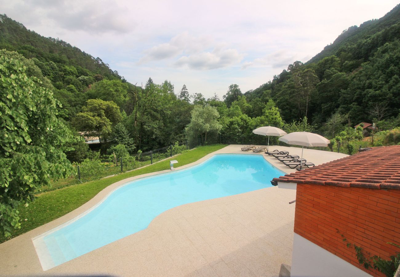 Casa em Gerês - Casas da Paz T3