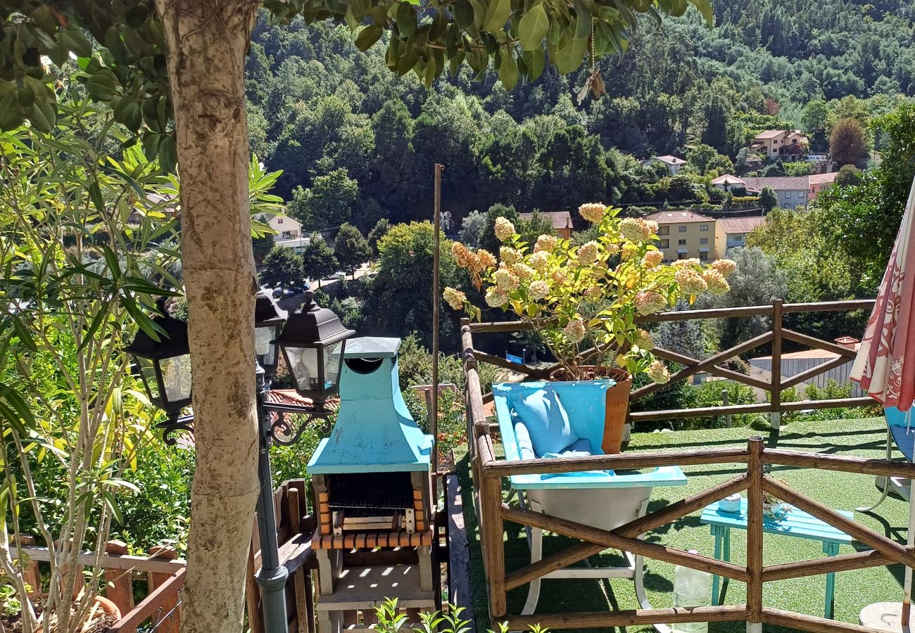 Casa rural em Gerês - Tea House Gerês