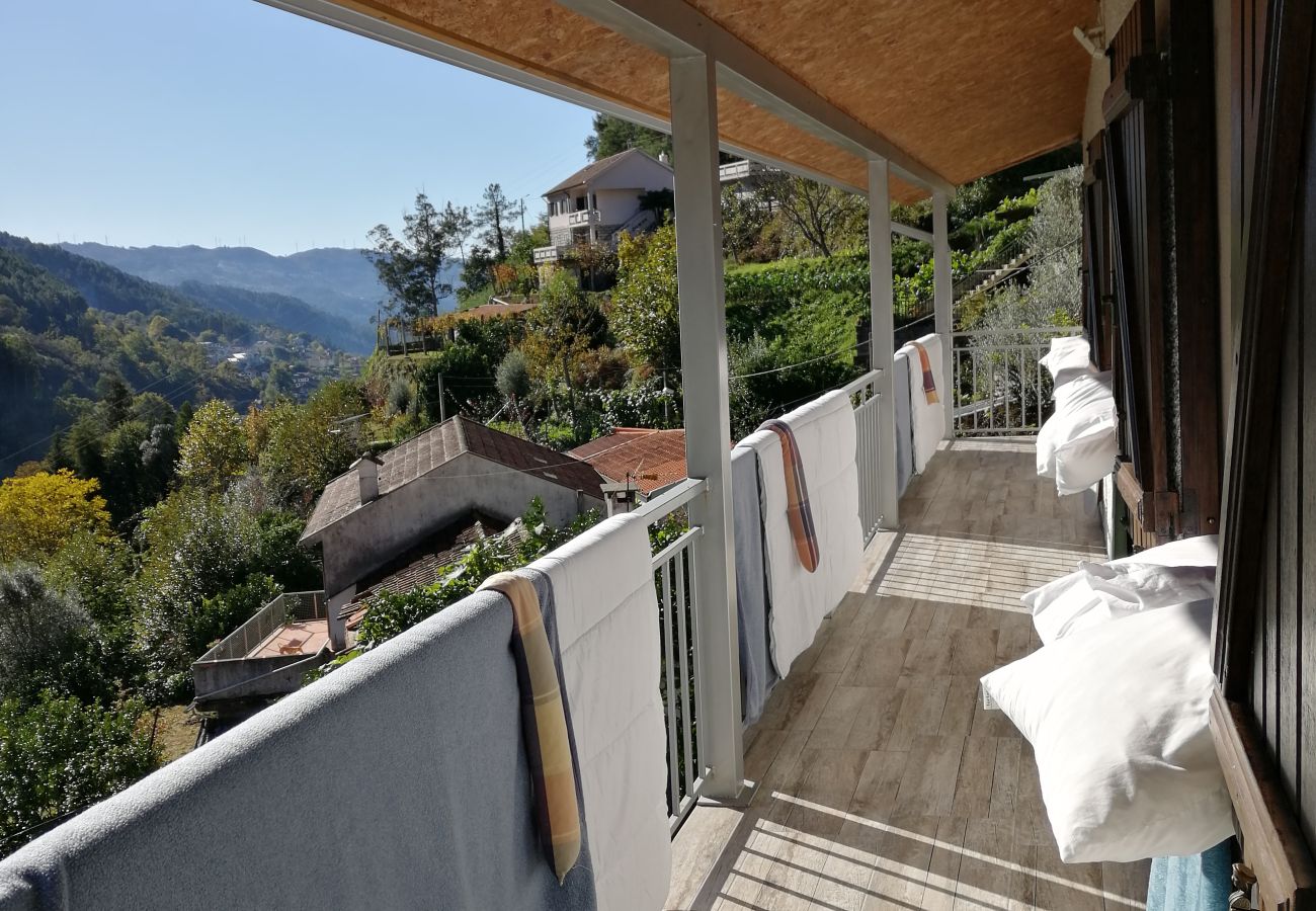 Casa rural em Gerês - Tea House Gerês Hipericão