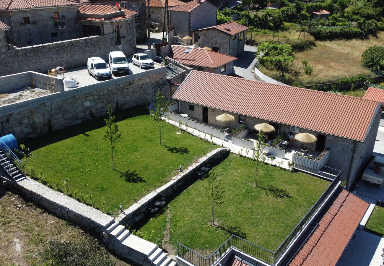 Estúdio em Gerês - Quintão Valley - Casa Grande 2